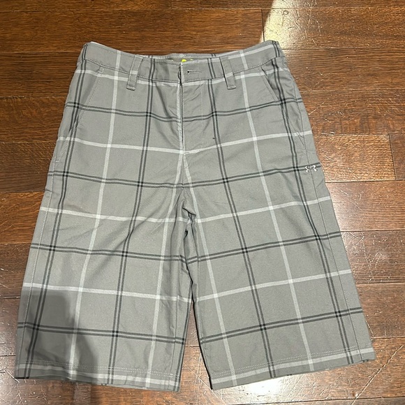 under armour golf shorts - Picture 1 of 3